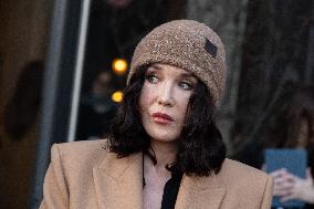 PFW - Stella McCartney PAP - Arrivals NB