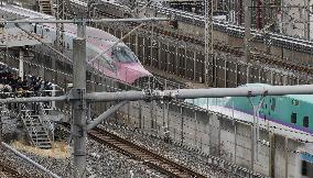 Shinkansen halted after train cars decouple