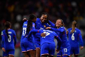 FRA: France V Iceland - UEFA Women's Nations League 2024/25 A2 MD2