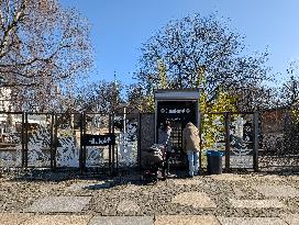 Ice Cream Vending Machine