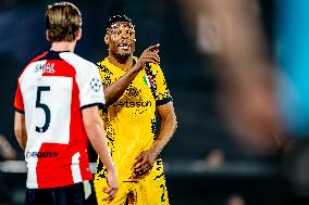 Feyenoord v FC Internazionale Milano - UEFA Champions League 2024/25 Round of 16 First Leg