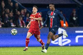 Paris Saint-Germain v Liverpool FC - UEFA Champions League 2024/25 Round of 16 First Leg