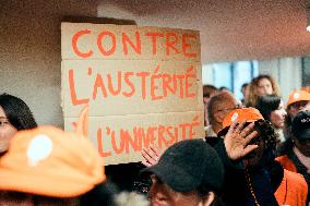 Protest by Sciences Po maintenance agents - Paris AJ