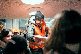 Protest by Sciences Po maintenance agents - Paris AJ