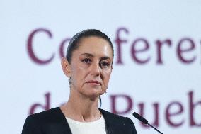 Mexico's President Holds Meeting on Tariffs Imposed Trump - Mexico