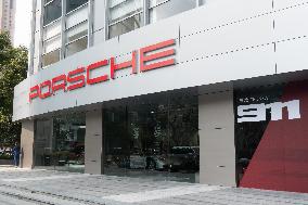 Porsche Centre in Shanghai