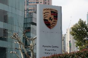 Porsche Centre in Shanghai
