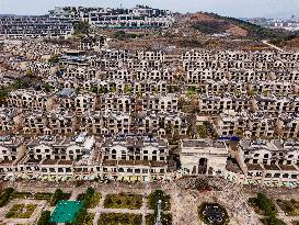 Vacant Villa Buildings in Nanning