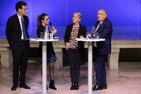 PM Bayrou Takes Part In A Meeting About Women In Science - Paris