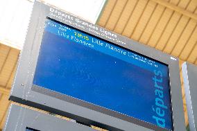 Gare Du Nord Disrupted After Unexploded WW II Bomb Discovery - Paris