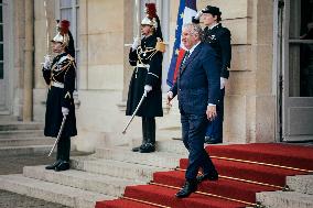 Bayrou Welcomes Ukrainian Deputy Prime Minister Yulia Svyrydenko - Paris AJ