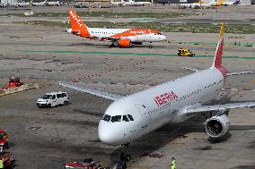 Daily life at Barcelona El Prat Airport