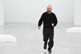 PFW Issey Miyake Runway