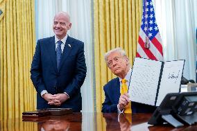 Trump Signs an Executive Order setting up a task force on the World Cup