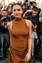 PFW Nina Ricci Outside Arrivals