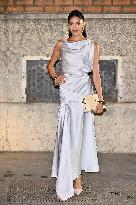 PFW Victoria Beckham Outside Arrivals