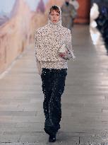 PFW - Time Runway