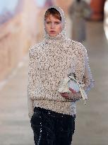 PFW - Time Runway