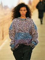 PFW - Time Runway