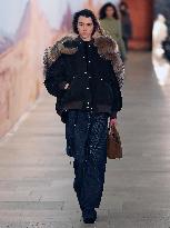 PFW - Time Runway