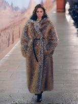 PFW - Time Runway