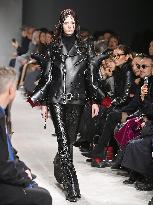 Alain-Gil Gonzalez - PFW - Junya Watanabe Runway - Bela