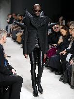Alain-Gil Gonzalez - PFW - Junya Watanabe Runway - Bela