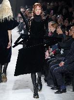 Alain-Gil Gonzalez - PFW - Junya Watanabe Runway - Bela