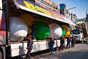 Truckers And Construction Workers Rally In Seoul For Labor Rights And Presidential Impeachment