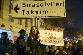 Women's Day Night March - Istanbul