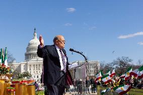 Free Iran Supporters Are Protesting In Washington D.C.