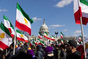 Free Iran Supporters Are Protesting In Washington D.C.