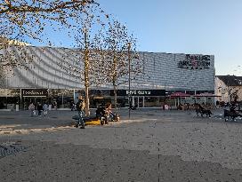 Exterior Shopping Mall Pasing Arcaden