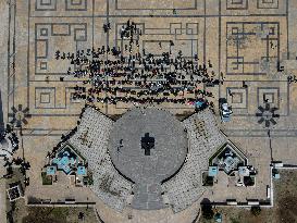 Demonstration in support of the new government - Aleppo