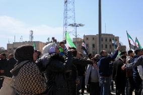 Demonstration in support of the new government - Aleppo