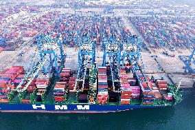 Qingdao Port Container Trade