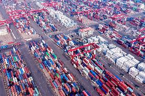 Qingdao Port Container Trade