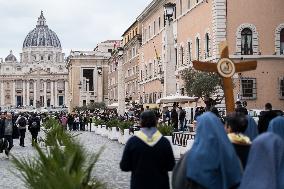 General View Shows St Peter's Basilica