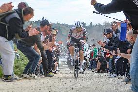 Italy Cycling Strade Bianche Men 2025