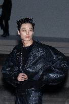 PFW - Balenciaga PAP - Arrivals NB