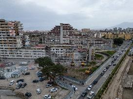 Scampia, Demolition Operations Of The Vela Gialla Have Begun