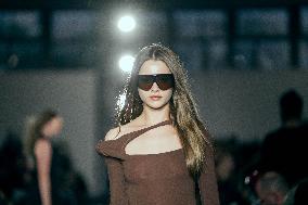 PFW - Ottolinger Runway - Paris AJ