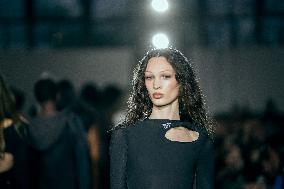 PFW - Ottolinger Runway - Paris AJ