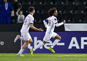 Al Sadd SC (QTR) v Al Wasl FC (UAE) - AFC Champions League