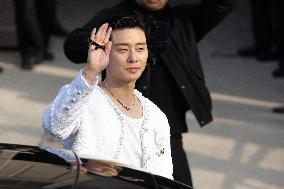 PFW - Chanel  PAP - Arrivals NB