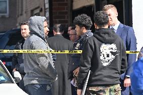 Man In His 20s Shot In Head And Killed At 10 Meserole Street In Williamsburg Brooklyn New York