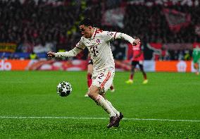 Bayer 04 Leverkusen vs Bayern Munich - Champions League Round of 16