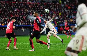 Bayer 04 Leverkusen vs Bayern Munich - Champions League Round of 16
