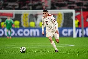 Bayer 04 Leverkusen vs Bayern Munich - Champions League Round of 16