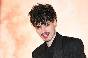 PFW Yves Saint Laurent Photocall